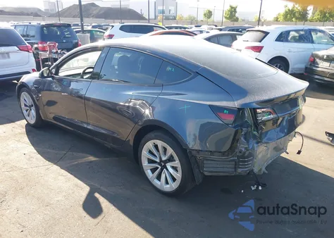 2023 Tesla Model 3 Rear-Wheel Drive z USA, uszkodzony, nr VIN 5YJ3E1EAXPF687487